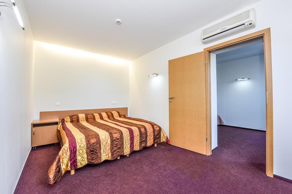 Muza Hotel Паланга Екстер'єр фото