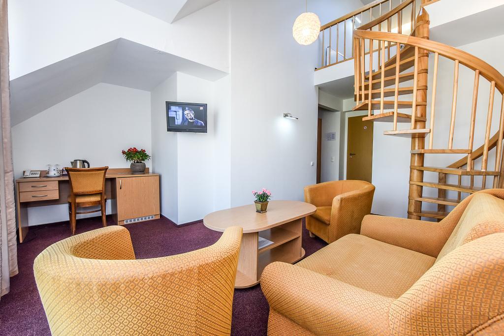 Muza Hotel Паланга Екстер'єр фото