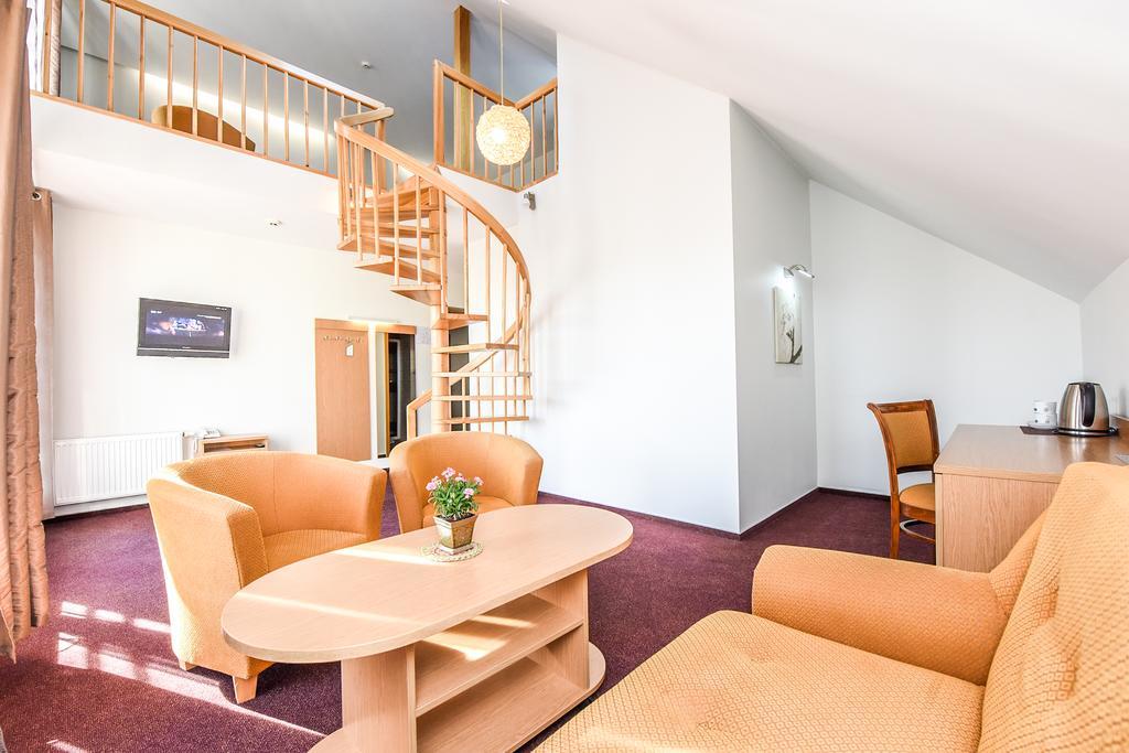 Muza Hotel Паланга Екстер'єр фото